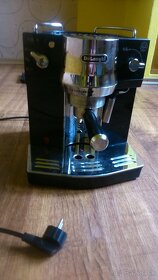 De'Longhi pákový kávovar EC 820 B - 2