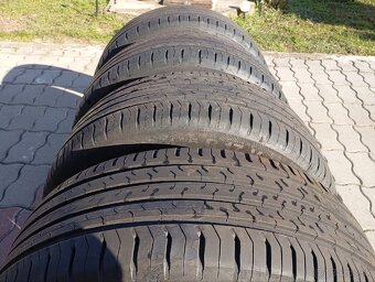 215/55 R17 Letné Pneu Continental 4ks - 2