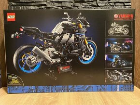 LEGO® Technic 42159 Yamaha MT-10 SP - 2