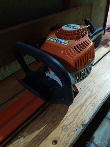 Stihl HS 45 motorové néžnice polostrih - 2