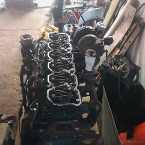 Predam motor  newholland.casse.steyr - 2