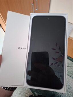 Samsung  galaxy  A35 5G - 2