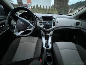 Chevrolet Cruze 1.6 automat - 2