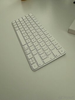 Predám - Apple magic keyboard - 2