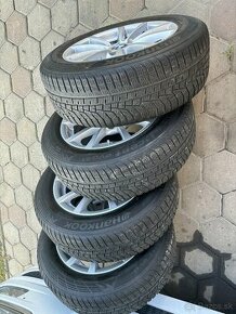 BMW zimná sada  205/60 r16 runflat - 2