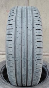 Predám 4-letné pneumatiky Continental Eco 215/55 R17 - 2