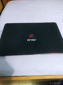 Herný notebook Asus republic of gamers - 2