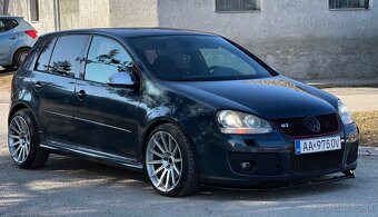 Volkswagen Golf 5 - 2