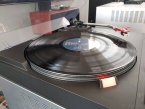 Ponúkam špičkový High End  gramofón TECHNICS, model SL–B303 - 2