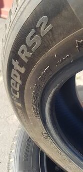 Pneu 185/65 R15 - 2