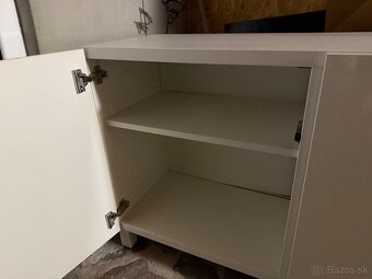 Darujem ikea skrinku pod tv - 2