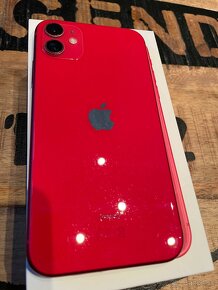 Iphone 11,64GB,červený - 2