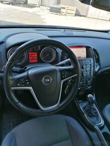 Opel Astra 1.6CDTI - 2