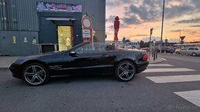 MERCEDES-BENZ SL 500 7G tronic PANO KEYLESS GO. - 2