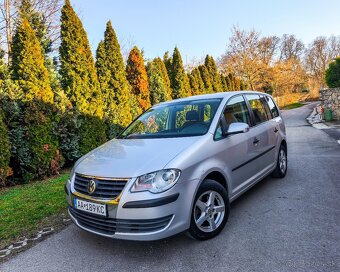 Volkswagen Touran 1.9TDI 7miest. - 2