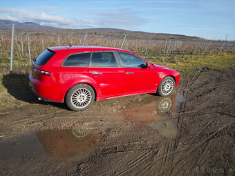 Alfa Romeo 159 2.4 Jtdm 154kW Q4 Ti - 2