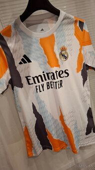 dres Real Madrid - 2