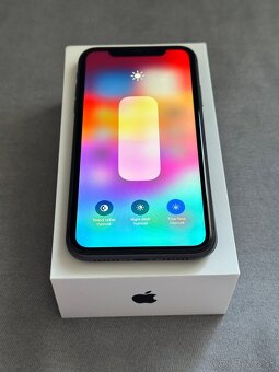 iPhone 11 128GB - 2