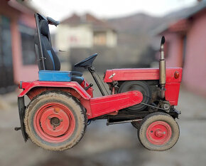 Traktor Hebei 150 - 2