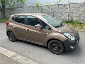 Hyundai ix20 1.6i 92kw 6rychl 1maj v ČR TOP VÝBAVA - 2