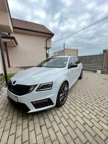 Škoda octávia RS TDI DSG - 2