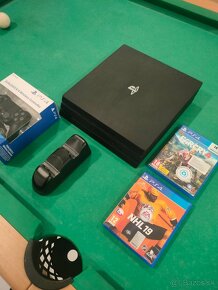 Playstation 4 pro 1TB 1x ovladač + hry - 2