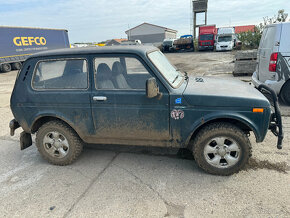 lada niva - 2