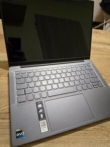 Lenovo YOGA slim 6i so 16gb ram 512gb ssd diskom intel core - 2