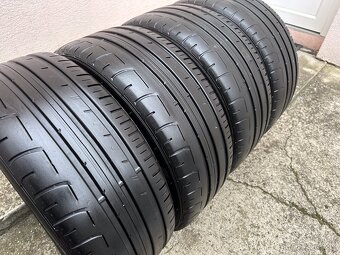 LETNE DUNLOP 245/45 R18 - 2