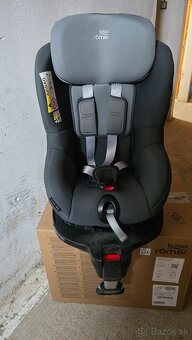 Britax Römer Dualfix M Plus i-size - 2