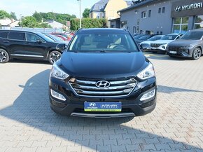 Hyundai Santa Fe 2.2CRDi 145kW LUXURY 4x4 AUTOMAT DPH ČR - 2