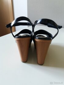 2x stylove sandalky- platformy, vel.35 - 2