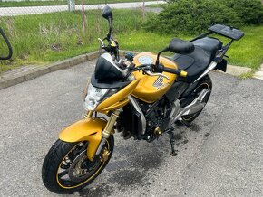 Honda hornet 600 - 2