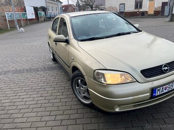 Opel Astra G 1.4 16V - 2