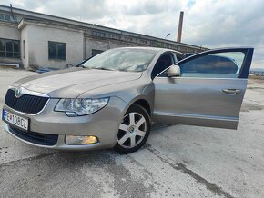 Škoda Superb 2.0 TDI DSG - 2