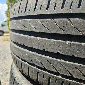 215/50 r18 Toyo - 2