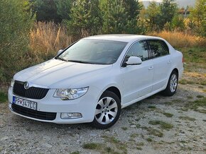 Skoda Superb Ambiente 2.0 TDI 103kw manual diesel - 2