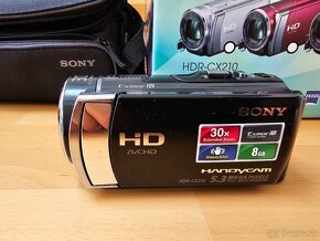 Sony HDR-CX210 - 2