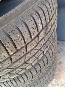 zimné Continental 205/60 R16´ - 2