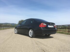 BMW e90 320d m47 110kw - 2