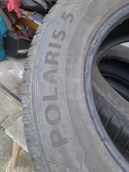 Predam zimne pneu Barum 215/70 R16 - 2