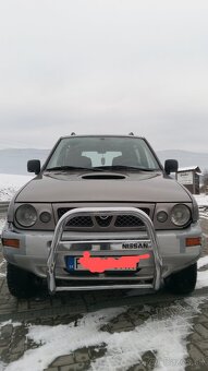 Nissan Terrano - 2