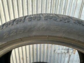 Zimne pneumatiky PIRELLI 225/40 R18 - 2