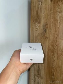 Apple Airpods Pro 2nd Generation - 2