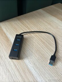 USB 3.0 HUB AXAGON - 2