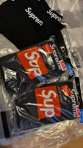 Supreme / Hanes Boxer Briefs (4 Pack) S - 2