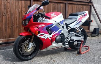 Honda CBR 900 RR FireBlade SC28 - 2