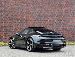 PORSCHE 911 Carrera 283KW, 385PS AT, PORSCHE EXCLUSIVE - 2