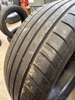 Letne pneu 225/55 r17 - 2