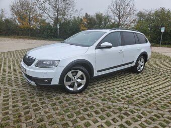 Škoda Octavia Scout 2.0TDI DSG - 2